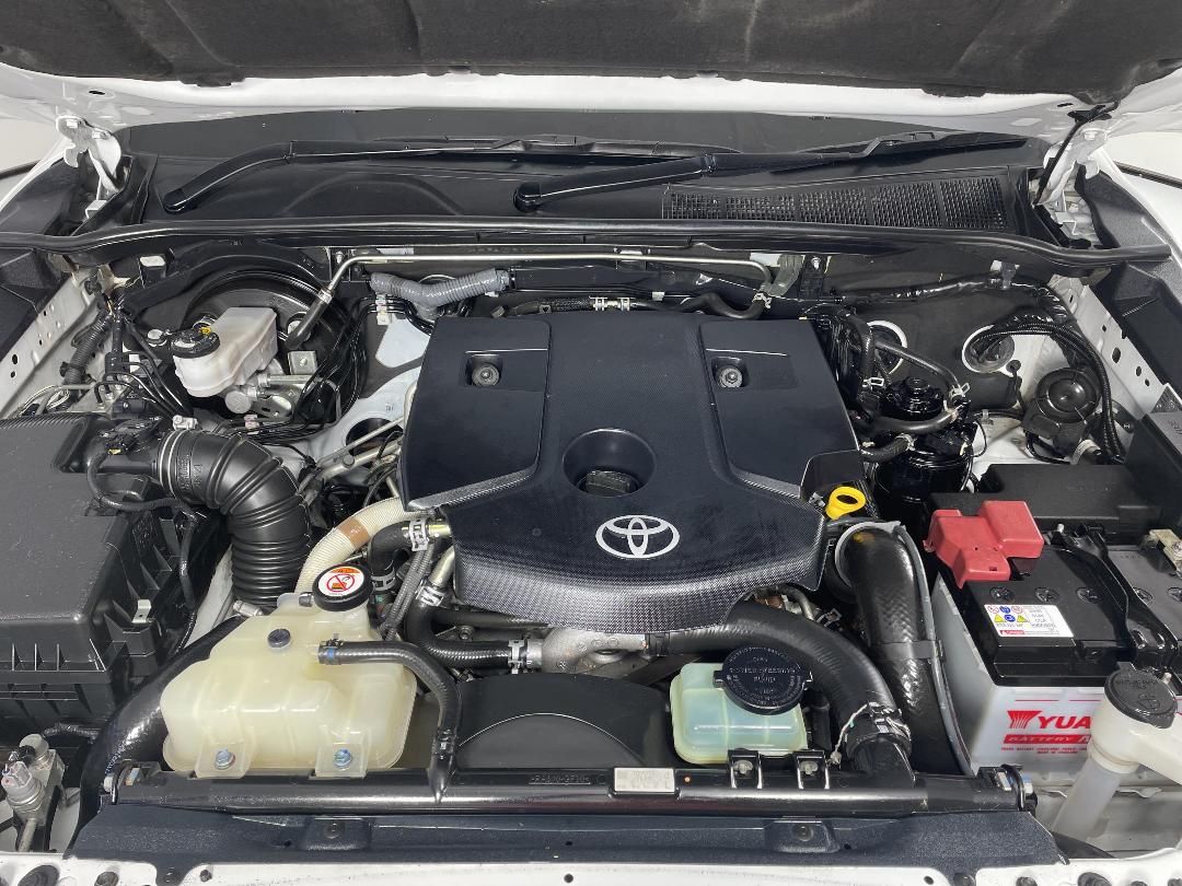 Photo '13' of Toyota Hilux