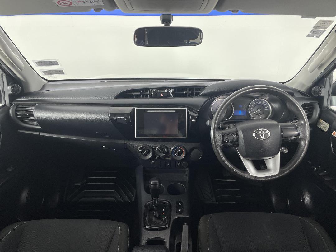 Photo '17' of Toyota Hilux