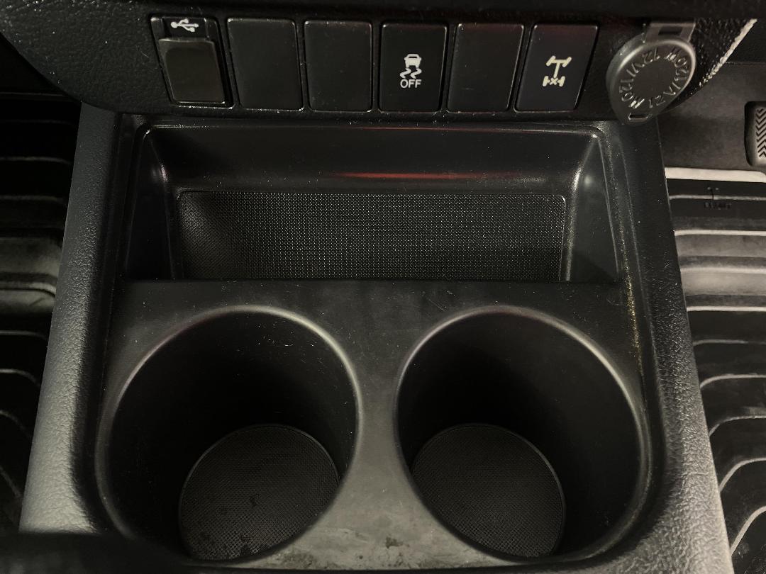 Photo '26' of Toyota Hilux