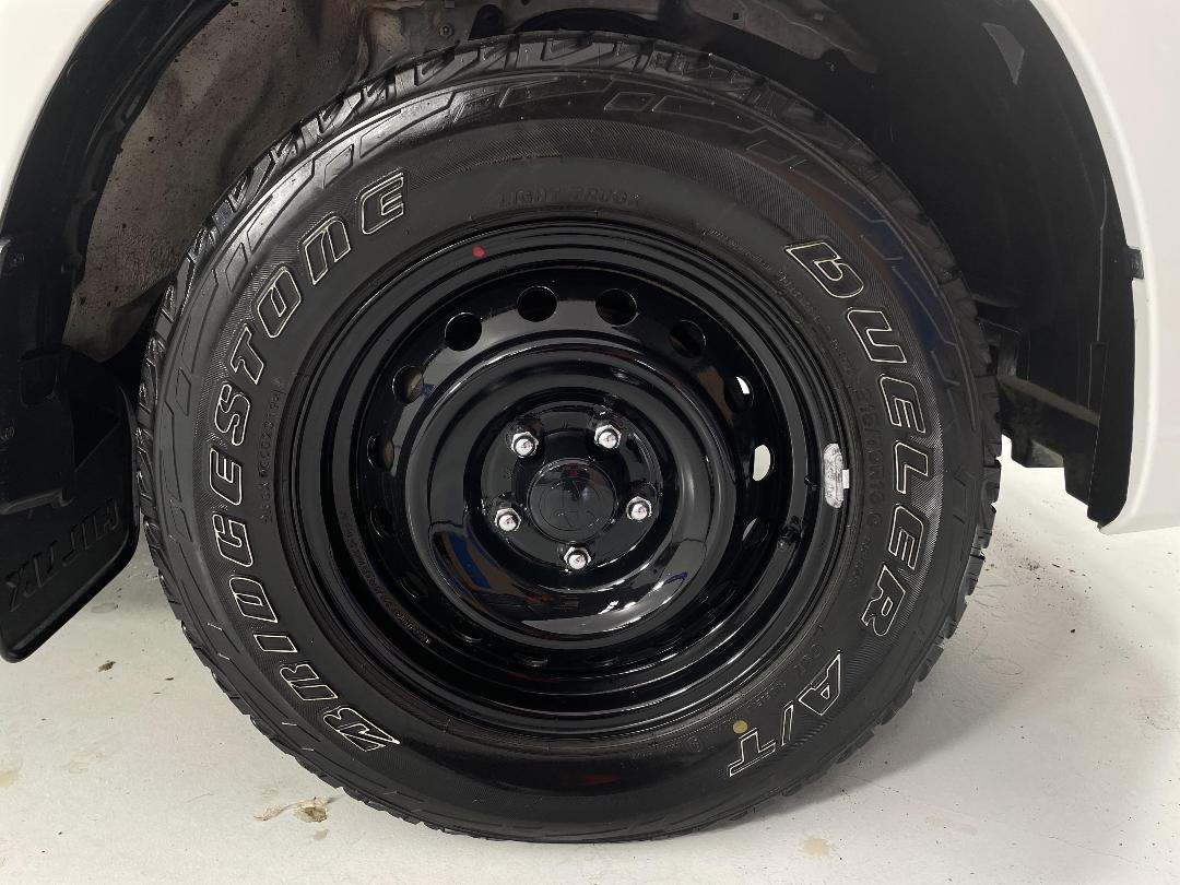 Photo '9' of Toyota Hilux