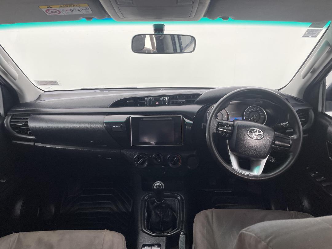 Photo '17' of Toyota Hilux