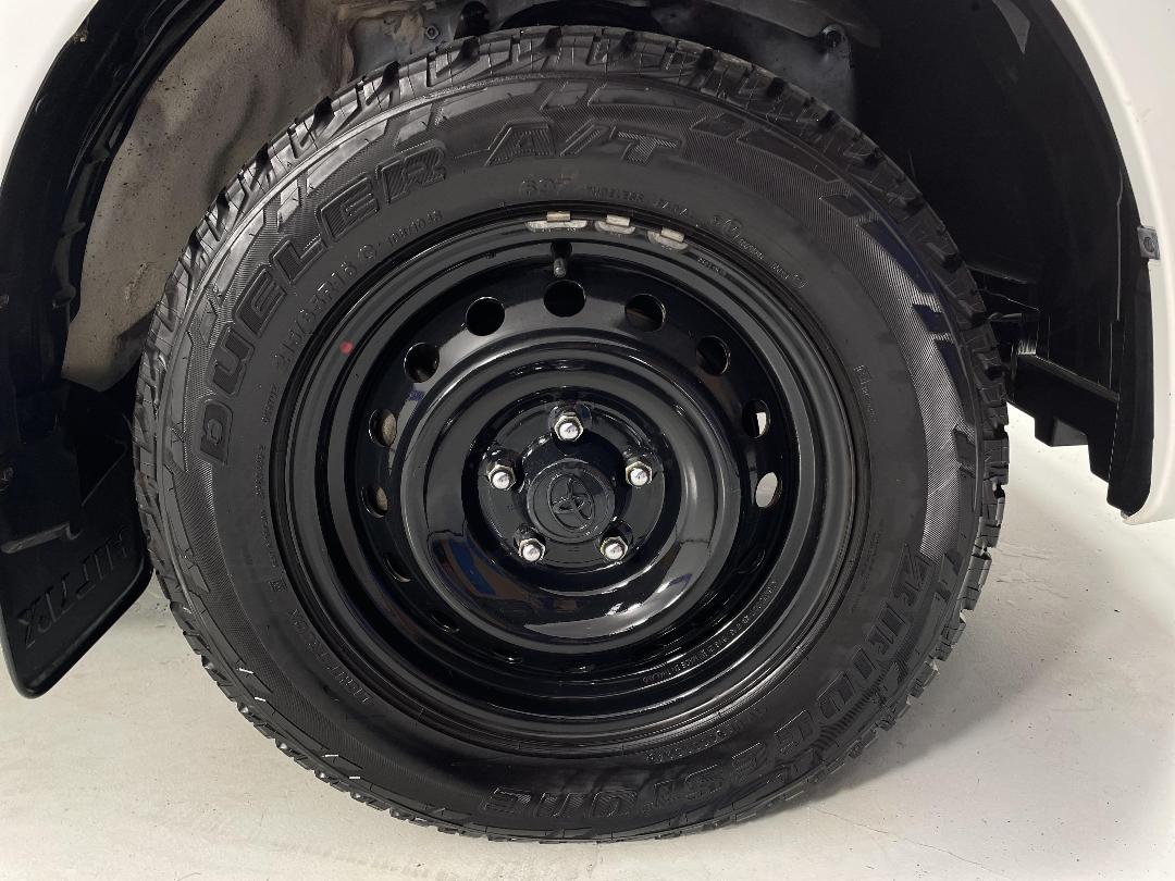 Photo '9' of Toyota Hilux