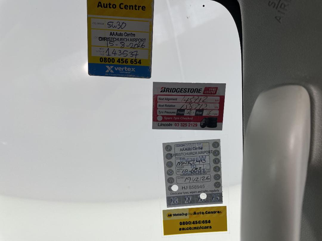 Photo '27' of Toyota Hilux