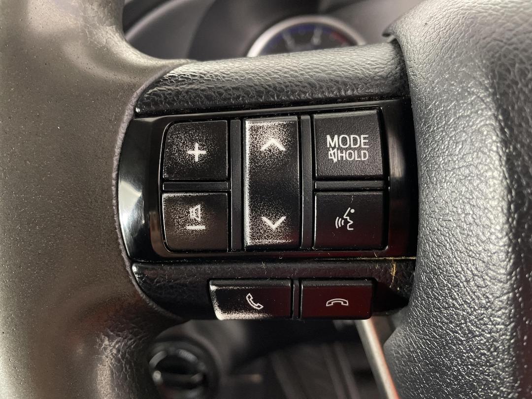 Photo '24' of Toyota Hilux