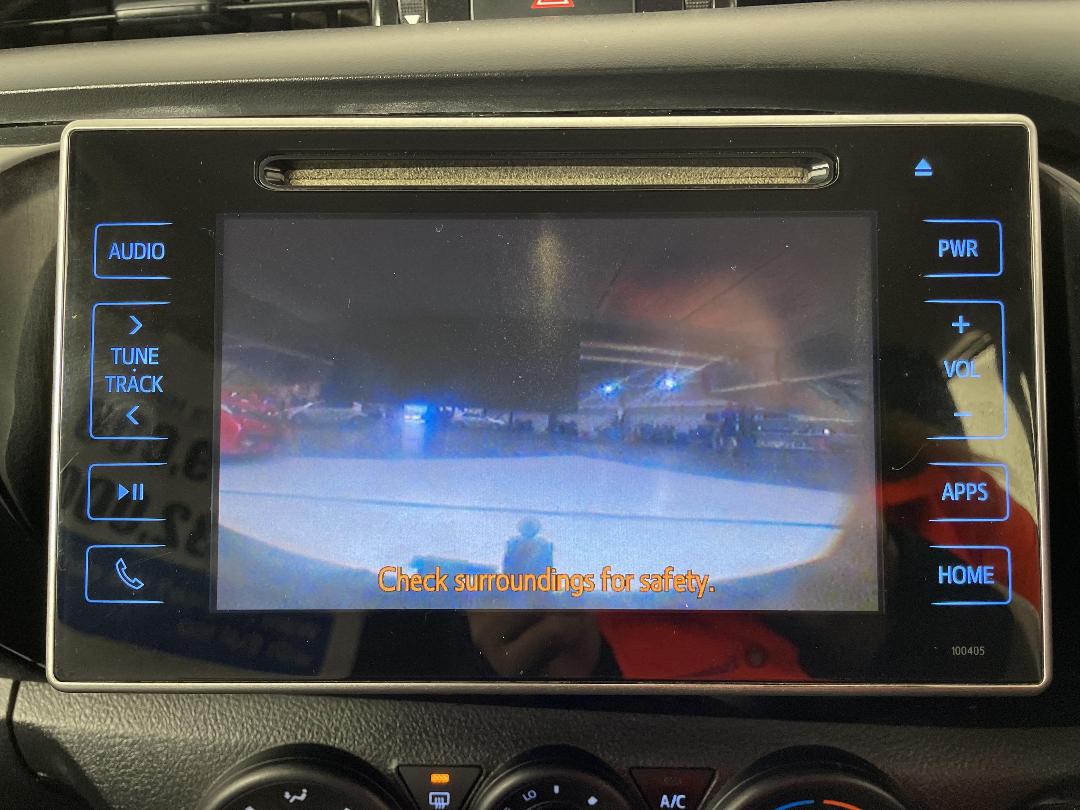 Photo '28' of Toyota Hilux