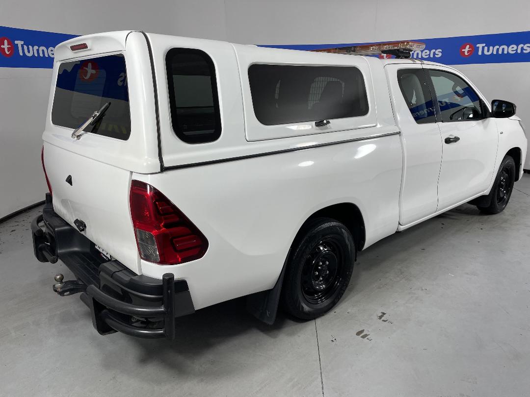 Photo '7' of Toyota Hilux Photo '7' of Toyota Hilux