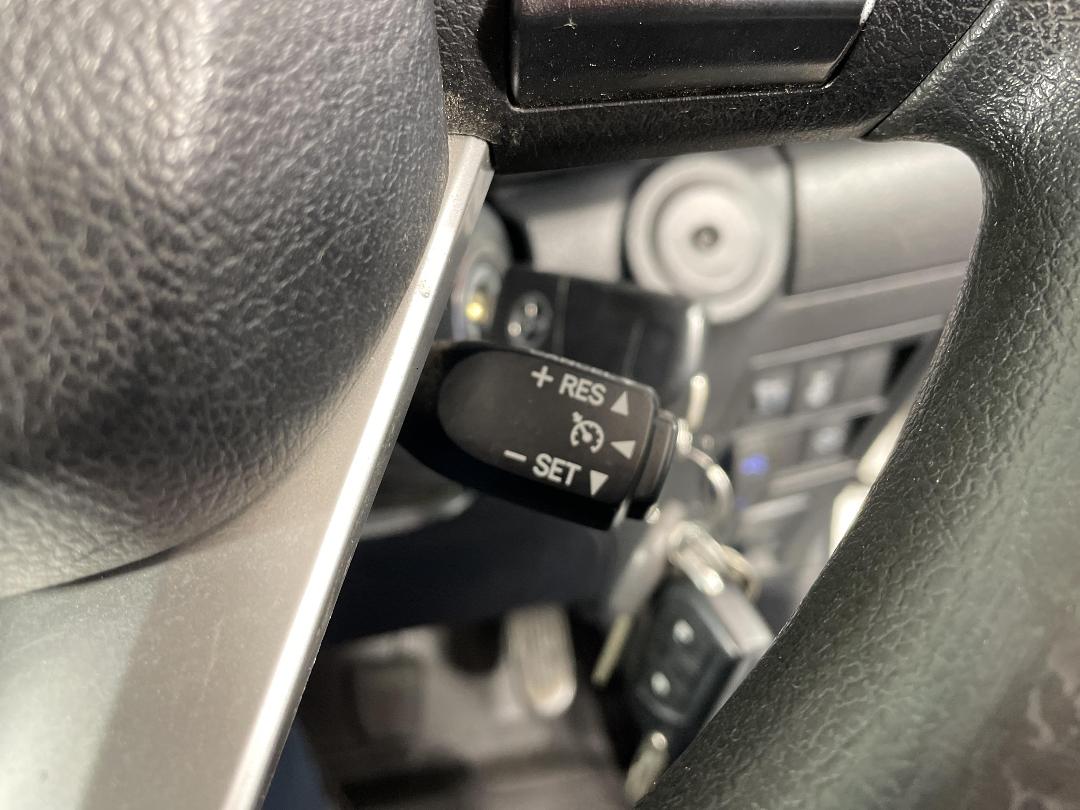 Photo '27' of Toyota Hilux Photo '27' of Toyota Hilux