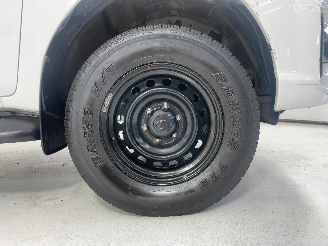 Photo '9' of Toyota Hilux Photo '9' of Toyota Hilux