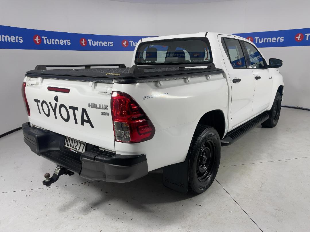 Photo '7' of Toyota Hilux Photo '7' of Toyota Hilux