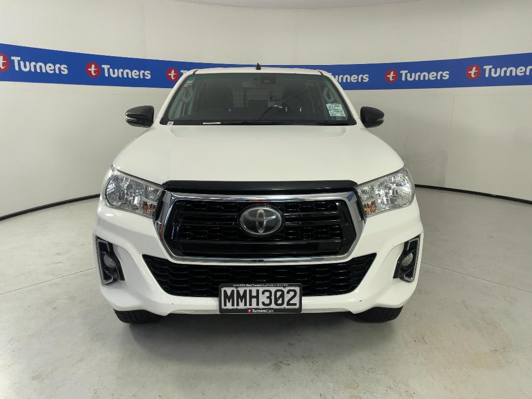 Photo '2' of Toyota Hilux