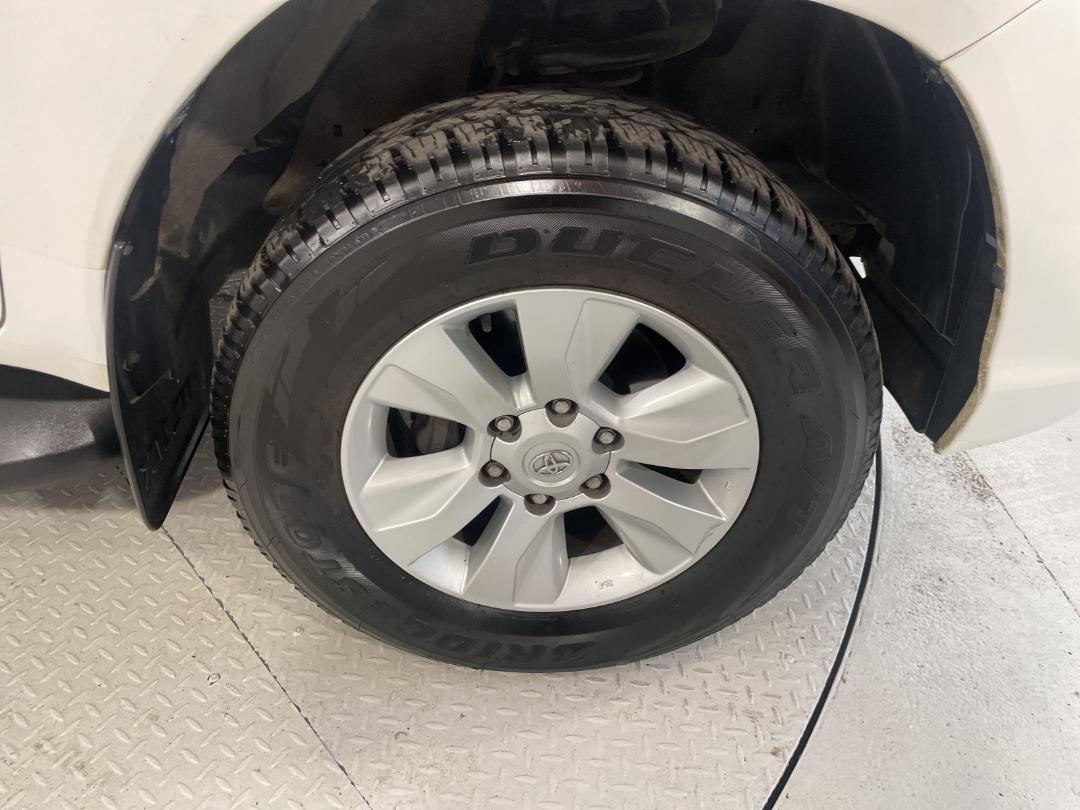 Photo '9' of Toyota Hilux