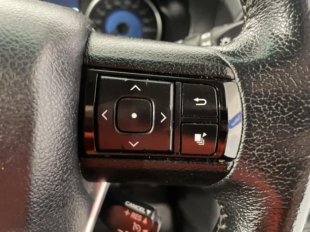 Photo '26' of Toyota Hilux