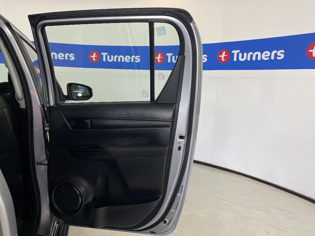 Photo '19' of Toyota Hilux Photo '19' of Toyota Hilux