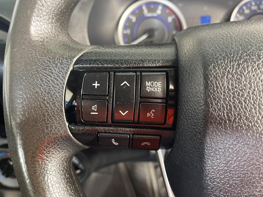 Photo '24' of Toyota Hilux Photo '24' of Toyota Hilux