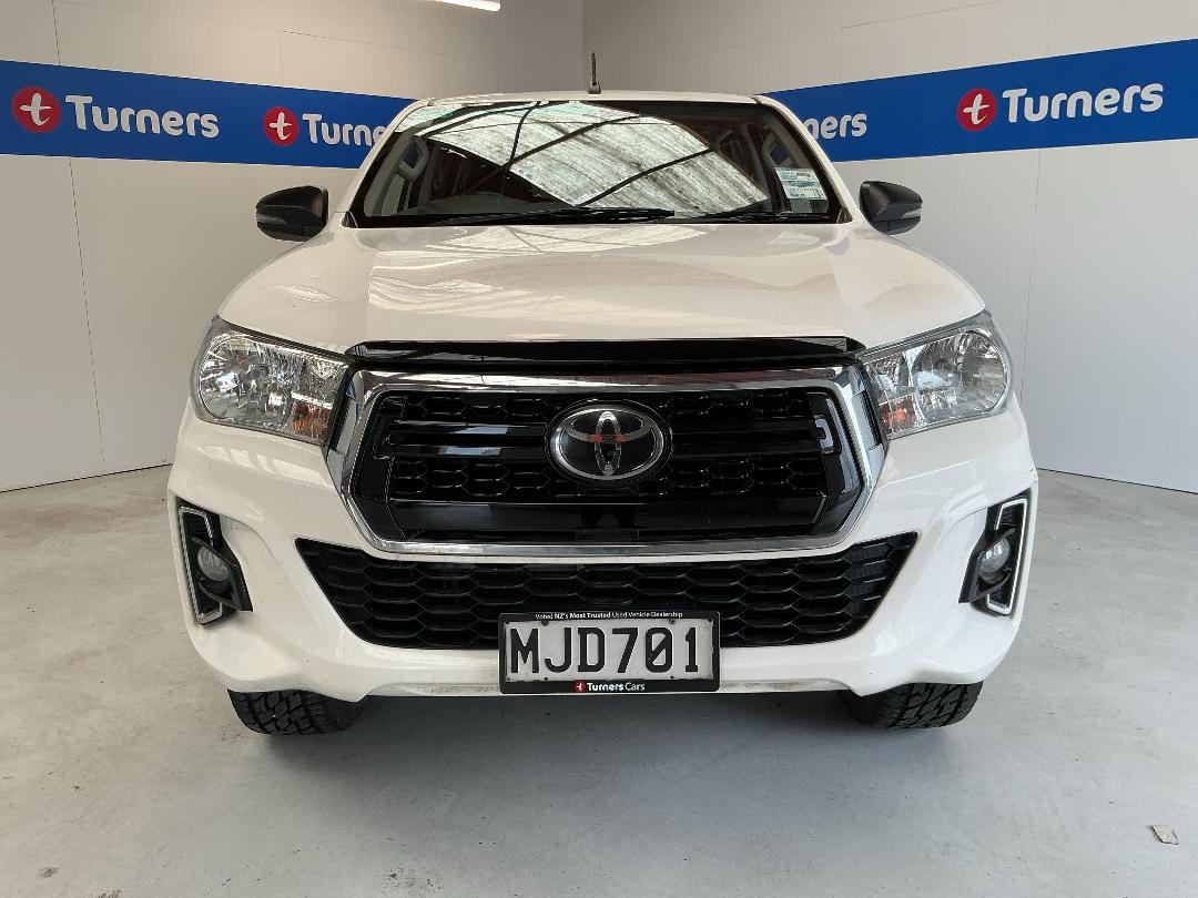 Photo '2' of Toyota Hilux Photo '2' of Toyota Hilux