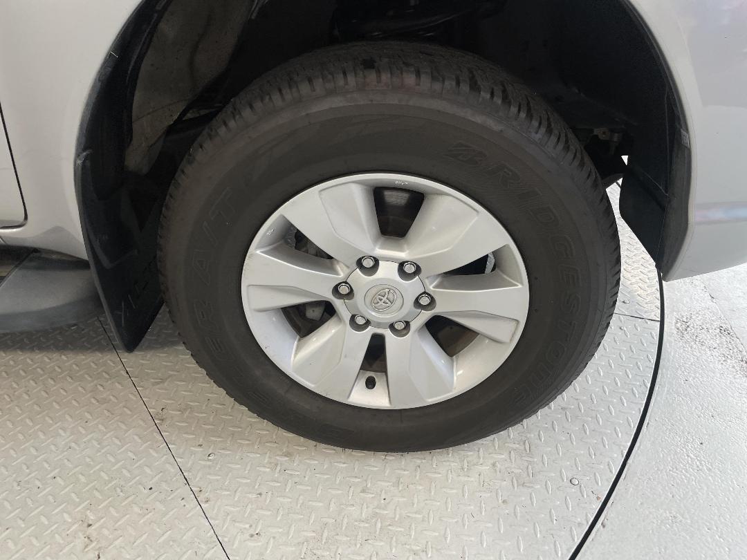 Photo '9' of Toyota Hilux