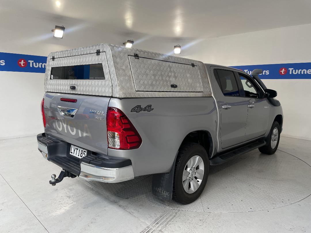 Photo '7' of Toyota Hilux