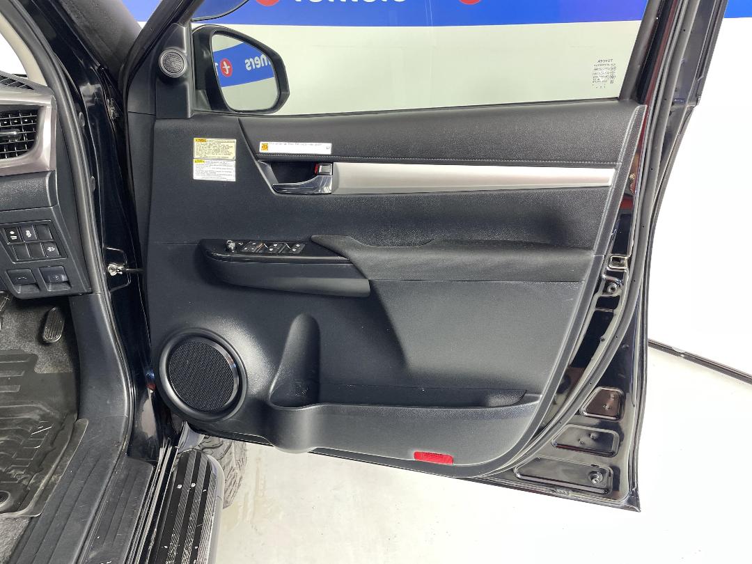 Photo '15' of Toyota Hilux Photo '15' of Toyota Hilux