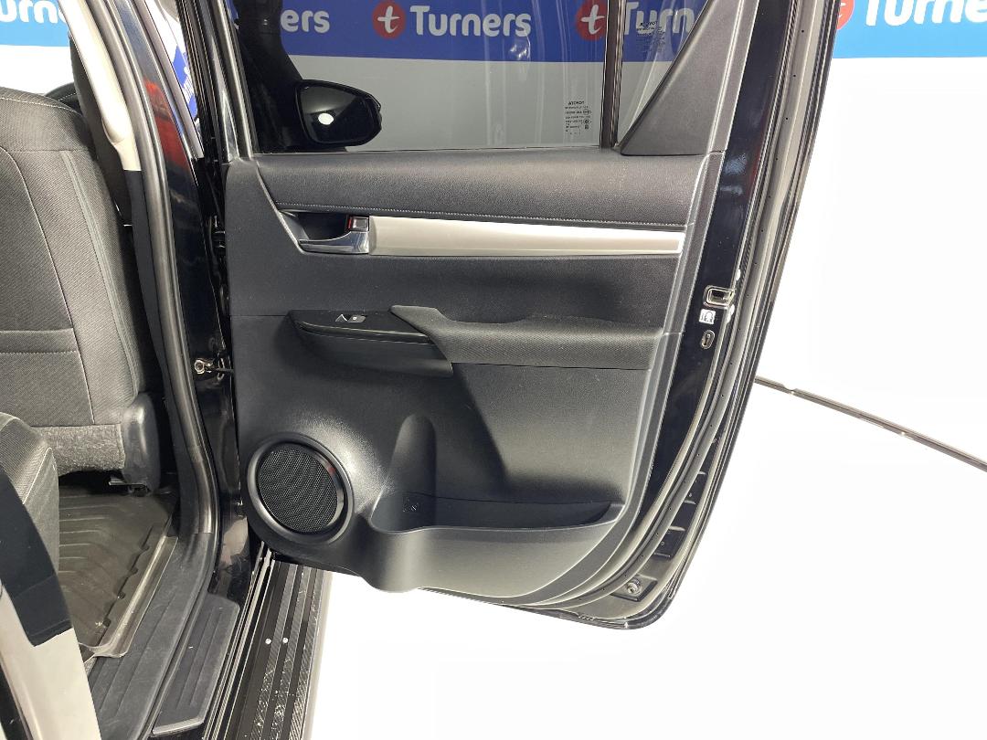 Photo '19' of Toyota Hilux Photo '19' of Toyota Hilux