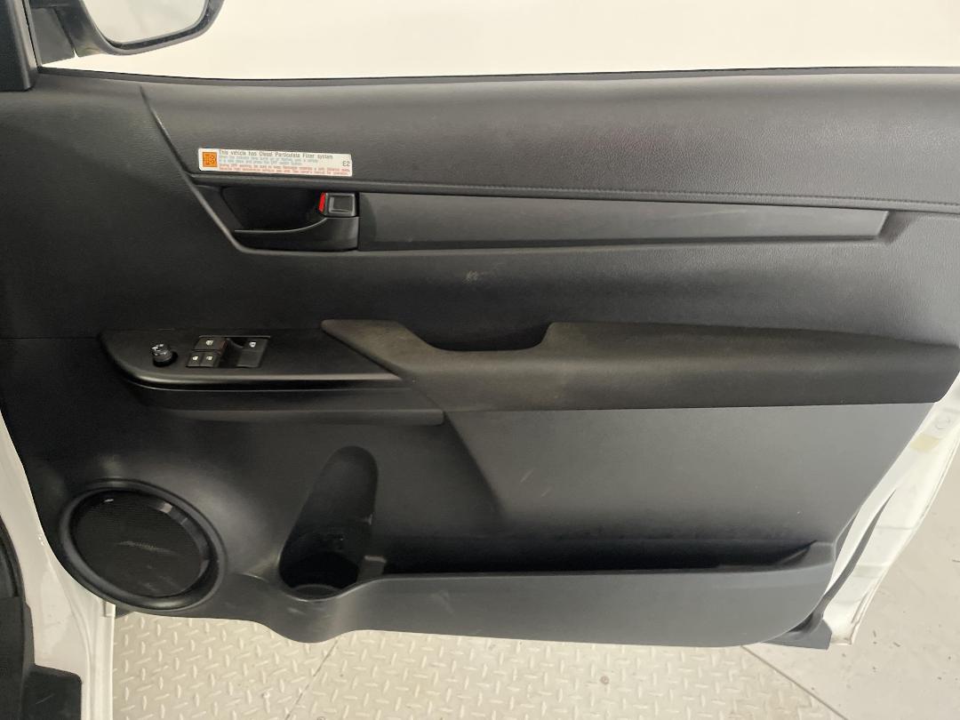 Photo '15' of Toyota Hilux