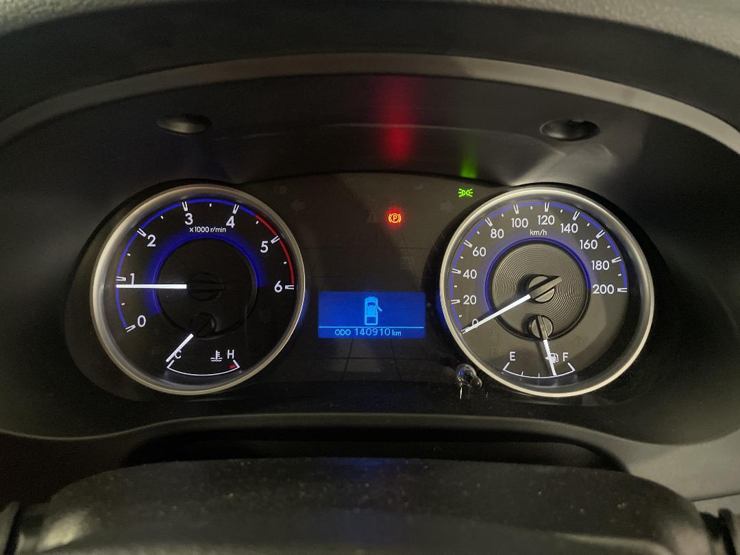 Photo '21' of Toyota Hilux