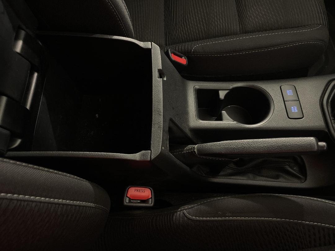 Photo '31' of Toyota Hilux