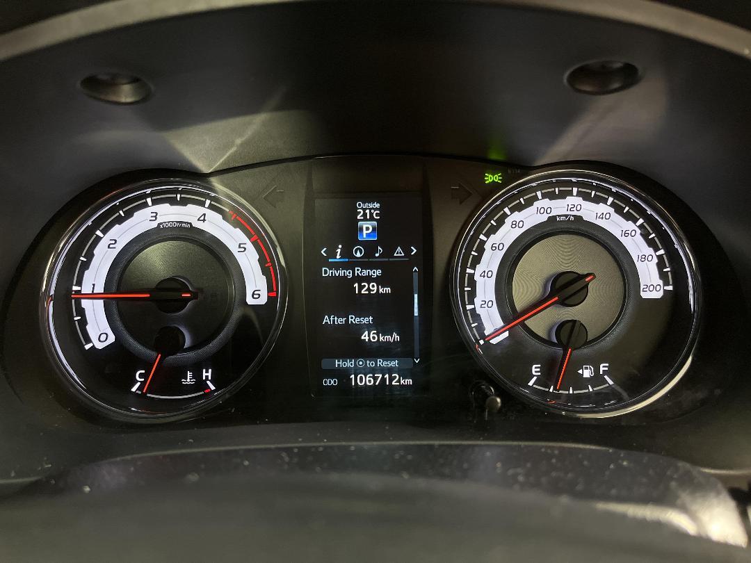 Photo '21' of Toyota Hilux