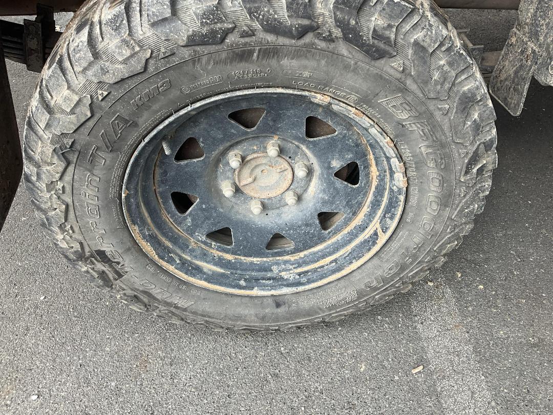 Photo '7' of Toyota Hilux SR TD DC/CC