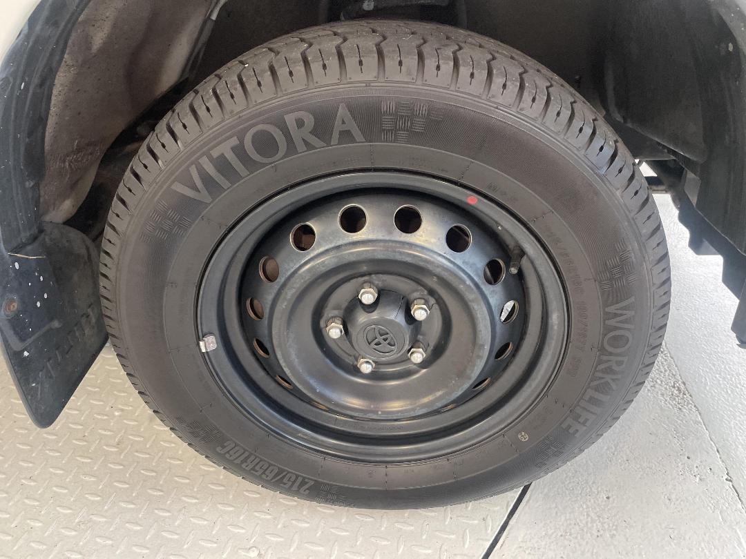 Photo '9' of Toyota Hilux Photo '9' of Toyota Hilux