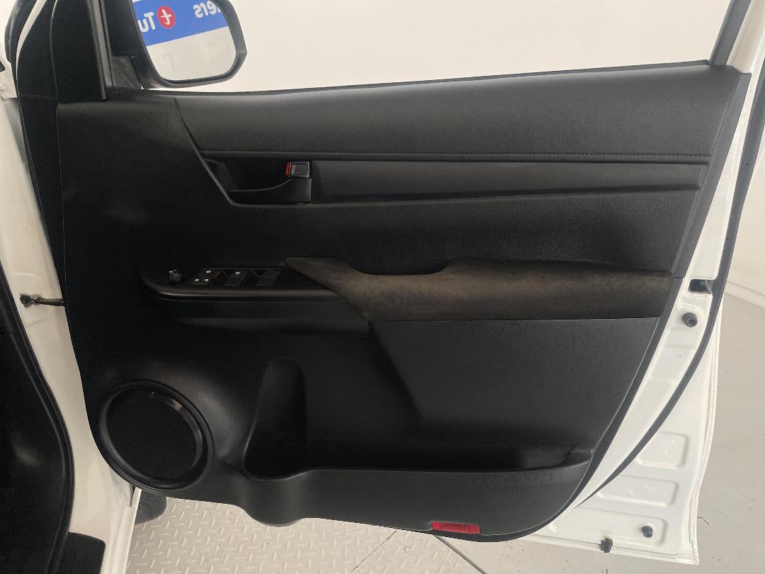 Photo '15' of Toyota Hilux Photo '15' of Toyota Hilux