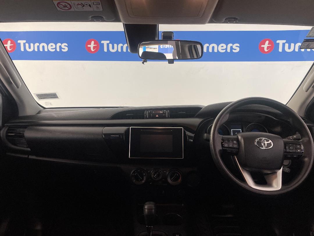 Photo '17' of Toyota Hilux Photo '17' of Toyota Hilux