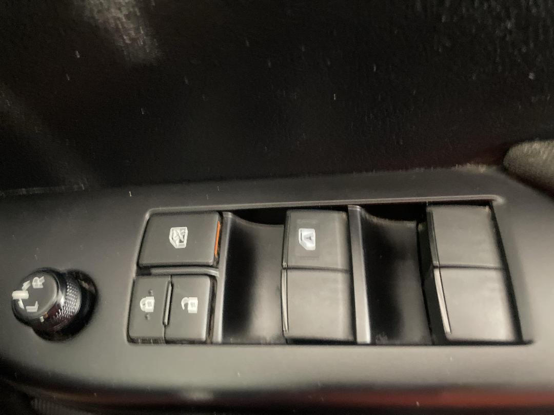 Photo '23' of Toyota Hilux Photo '23' of Toyota Hilux