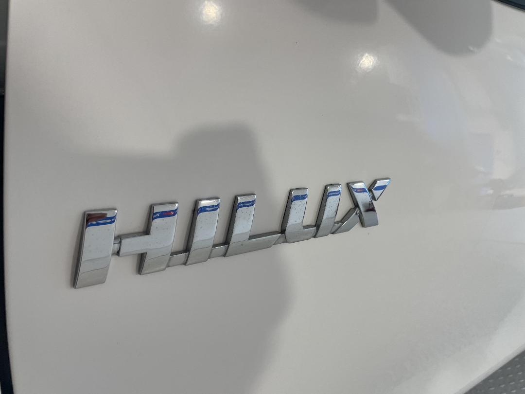 Photo '35' of Toyota Hilux Photo '35' of Toyota Hilux