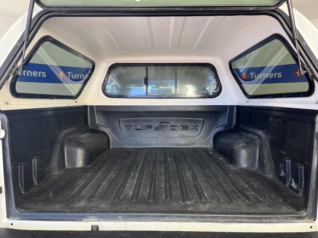 Photo '14' of Toyota Hilux Photo '14' of Toyota Hilux