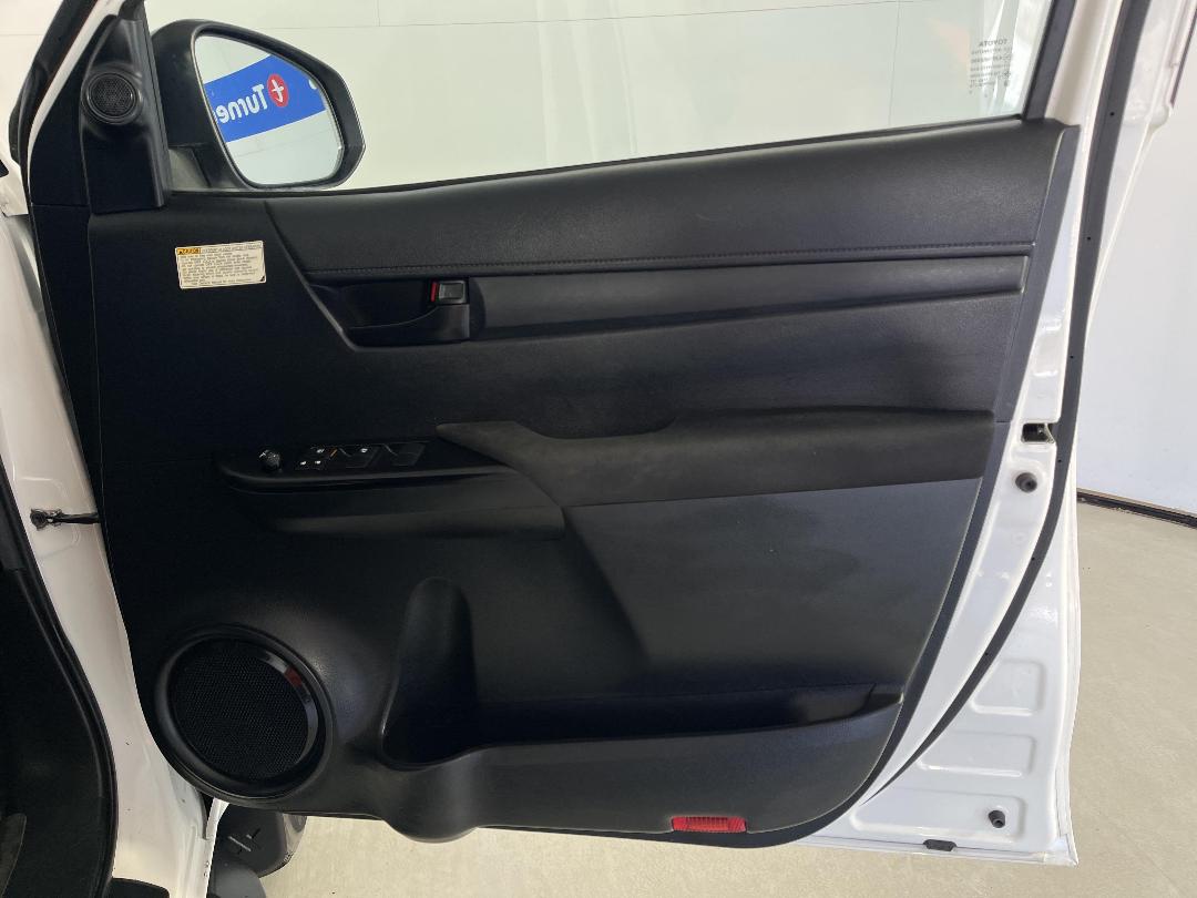 Photo '15' of Toyota Hilux Photo '15' of Toyota Hilux