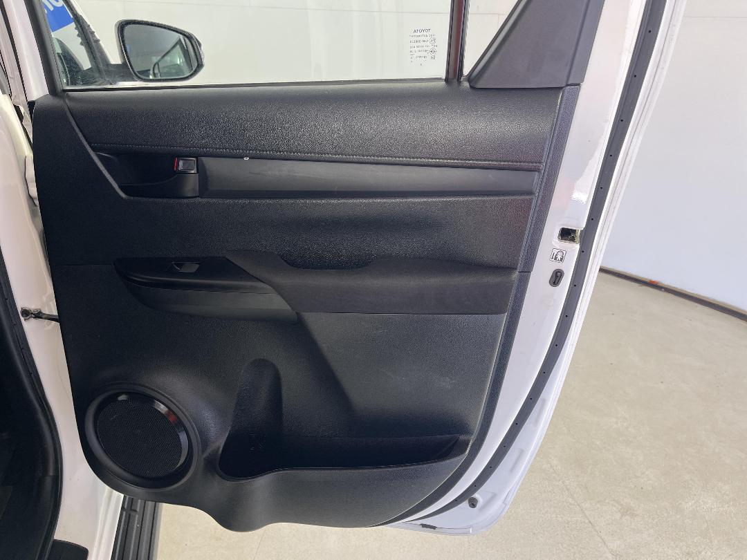 Photo '19' of Toyota Hilux Photo '19' of Toyota Hilux