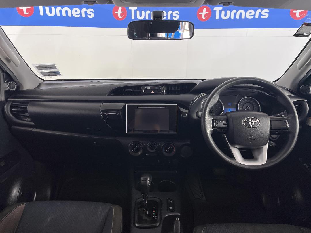 Photo '17' of Toyota Hilux Photo '17' of Toyota Hilux