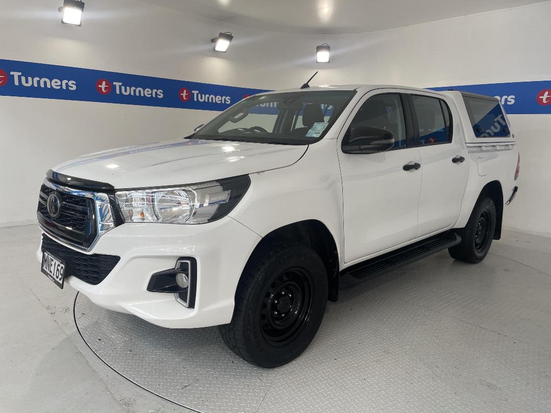 Photo '4' of Toyota Hilux