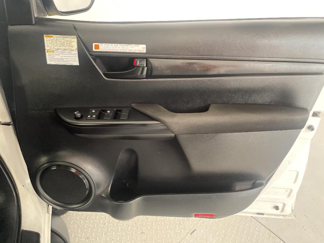 Photo '15' of Toyota Hilux