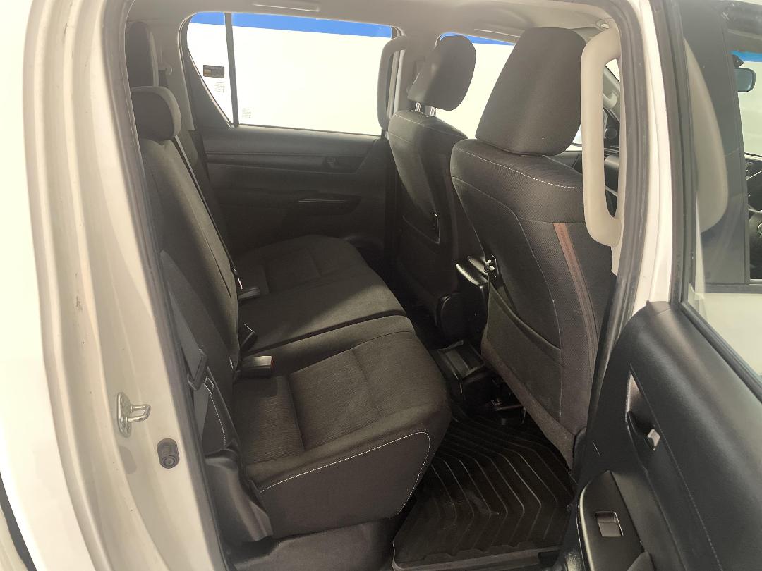 Photo '20' of Toyota Hilux