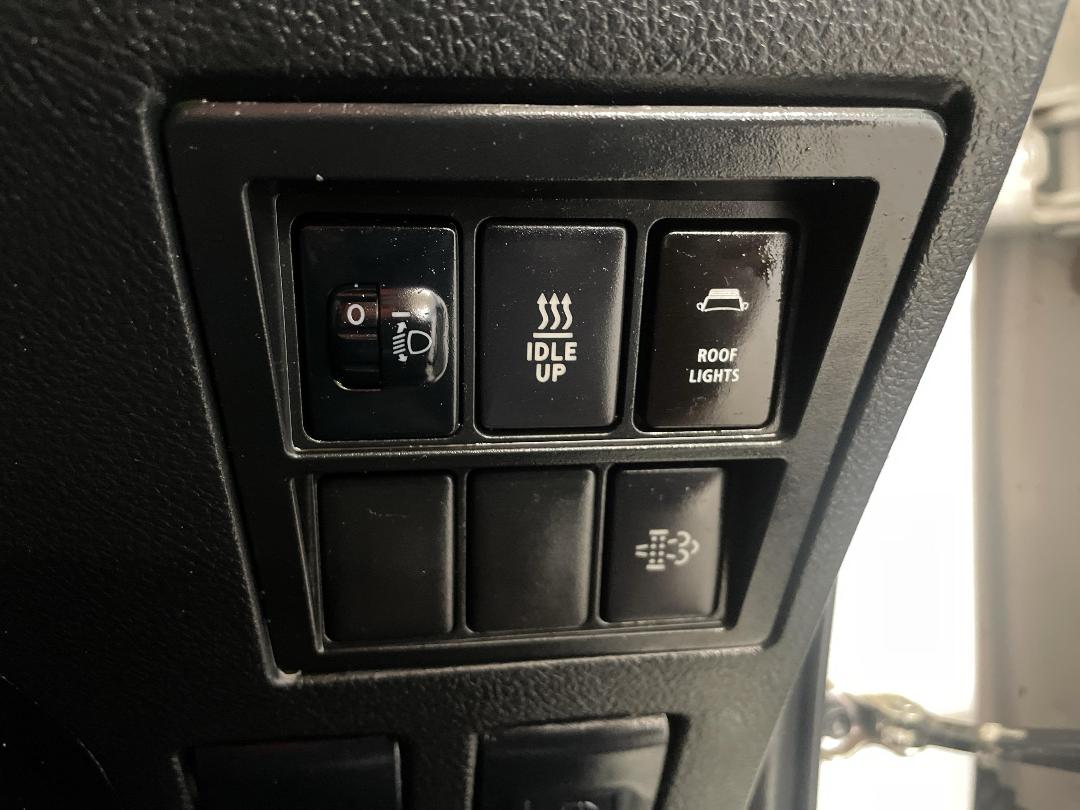 Photo '25' of Toyota Hilux