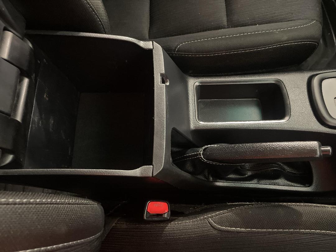 Photo '33' of Toyota Hilux