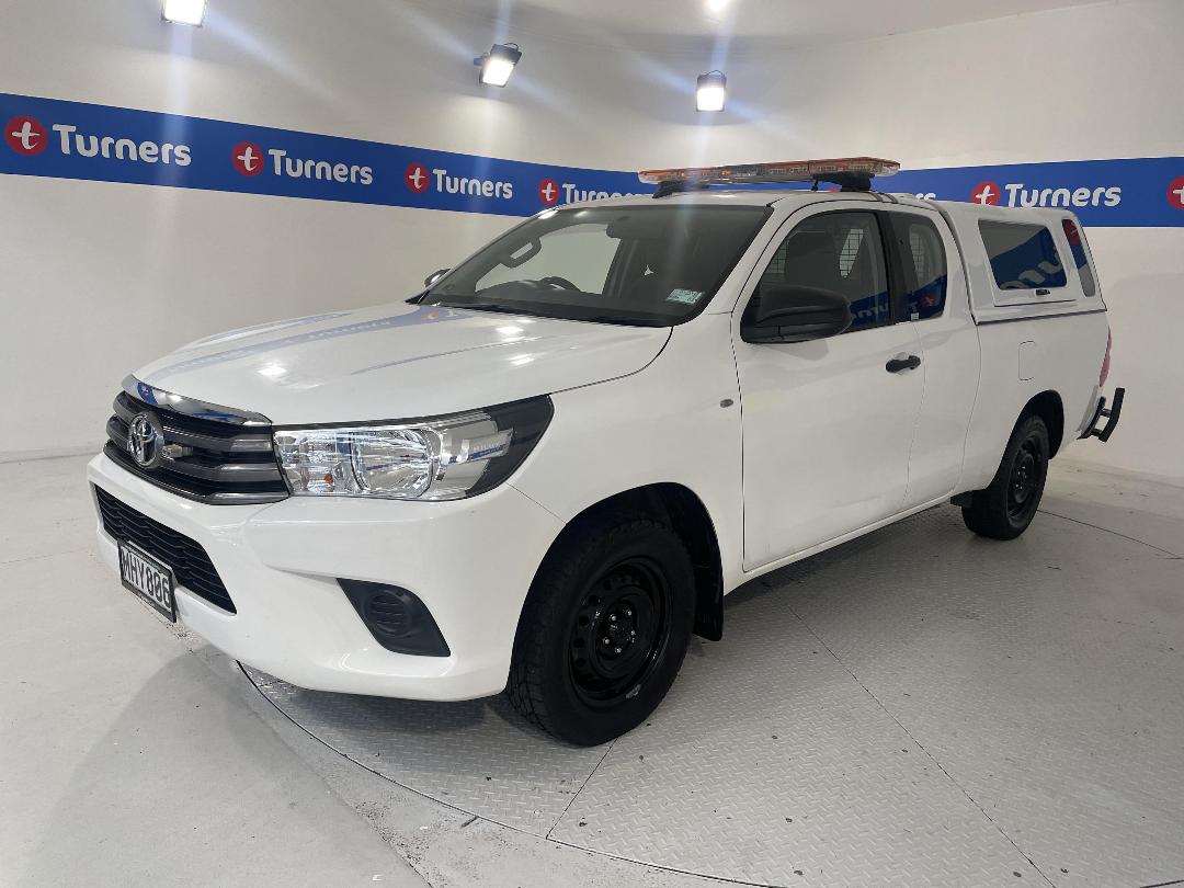 Photo '4' of Toyota Hilux