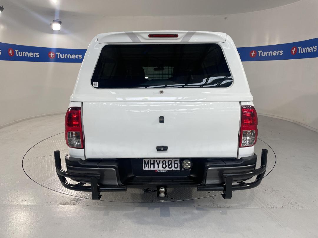 Photo '6' of Toyota Hilux