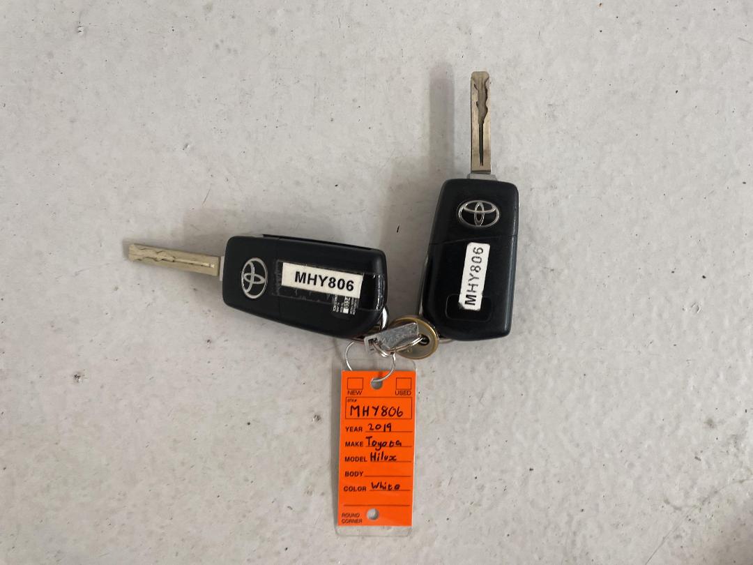 Photo '22' of Toyota Hilux