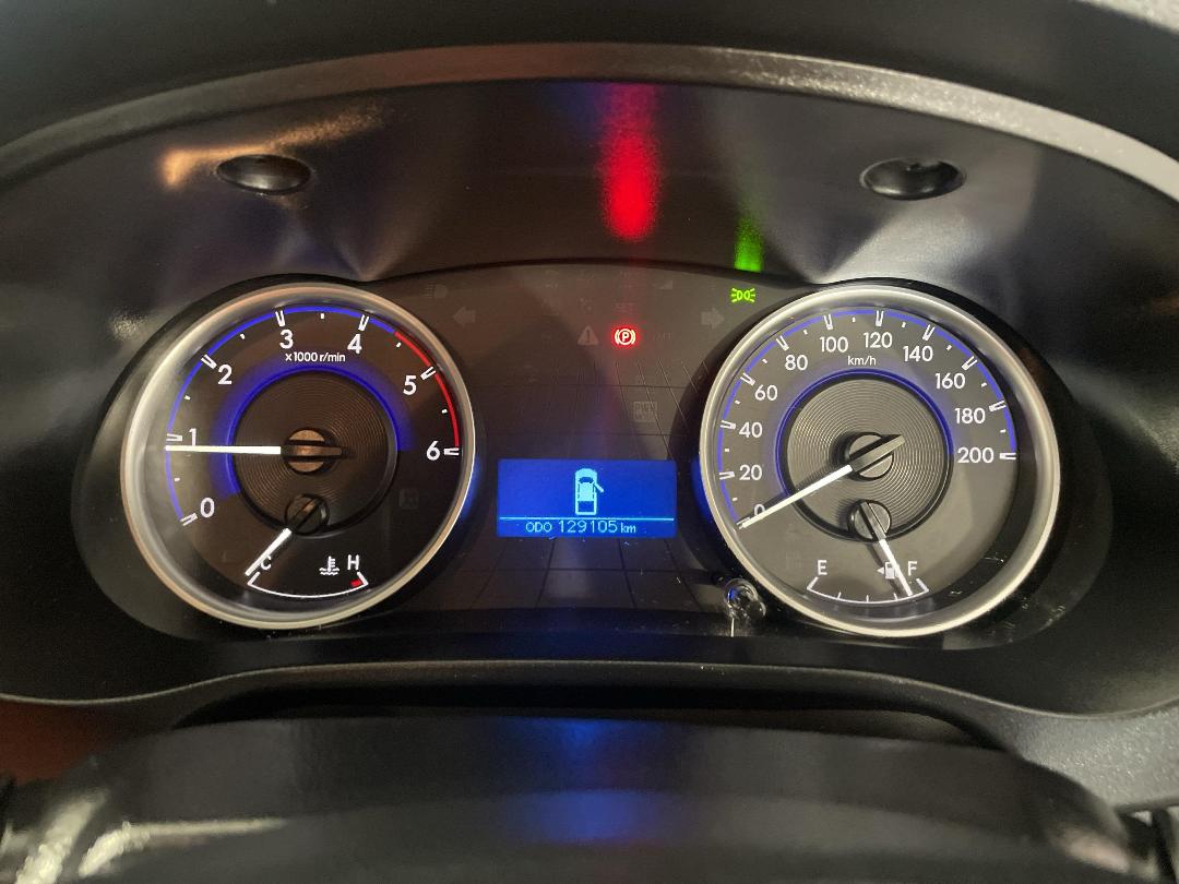 Photo '21' of Toyota Hilux