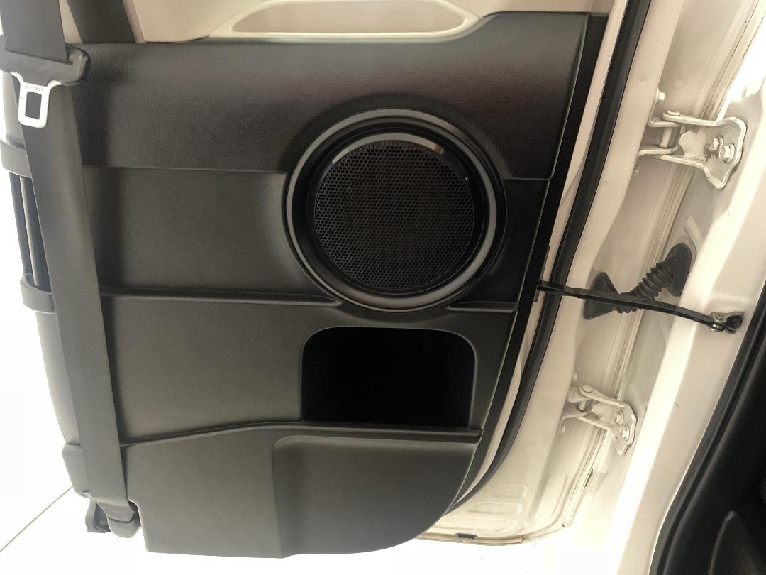 Photo '19' of Toyota Hilux