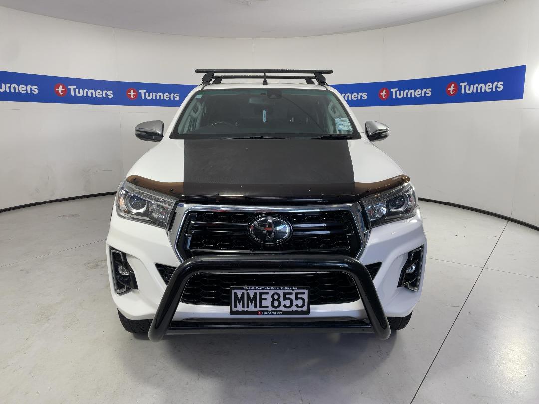 Photo '2' of Toyota Hilux