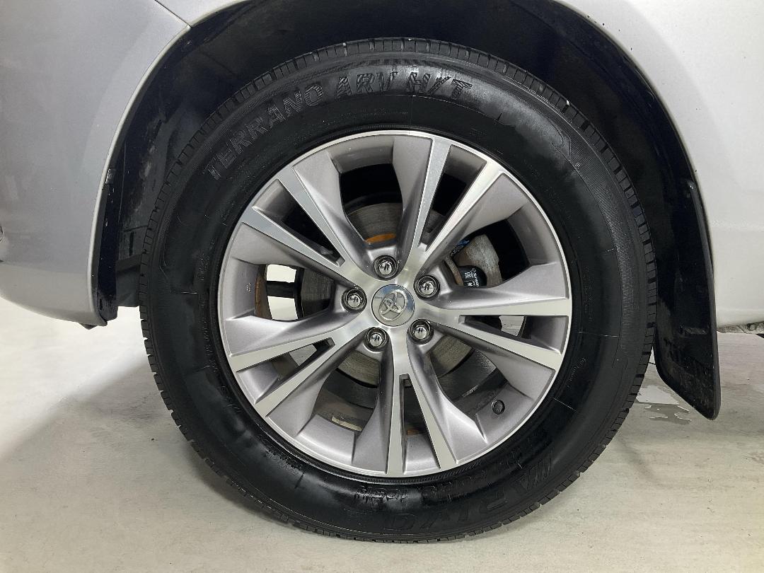 Photo '10' of Toyota Hilux