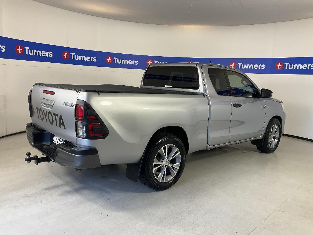 Photo '7' of Toyota Hilux